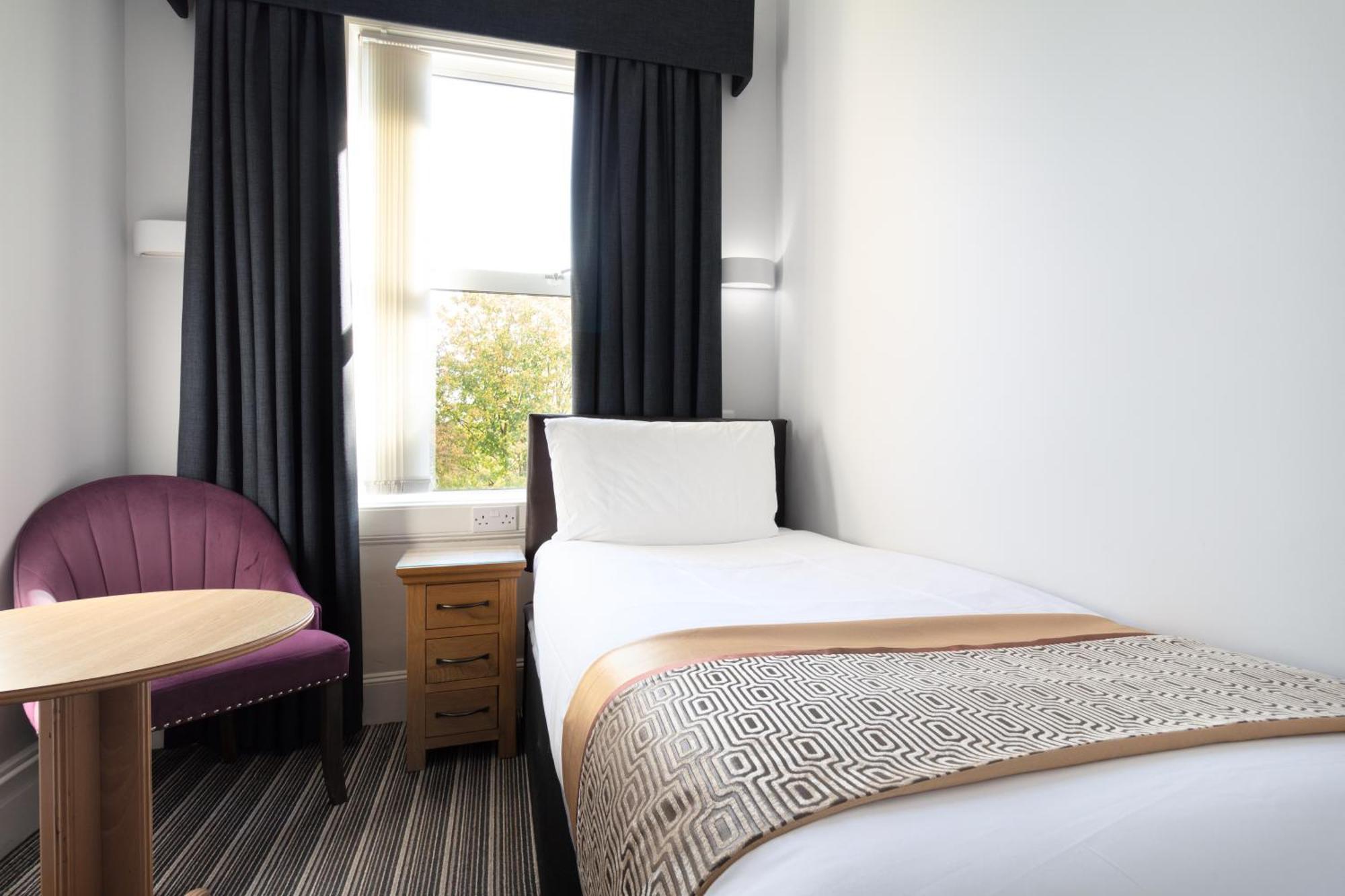 Applewood Hotel Борнмът Стая снимка