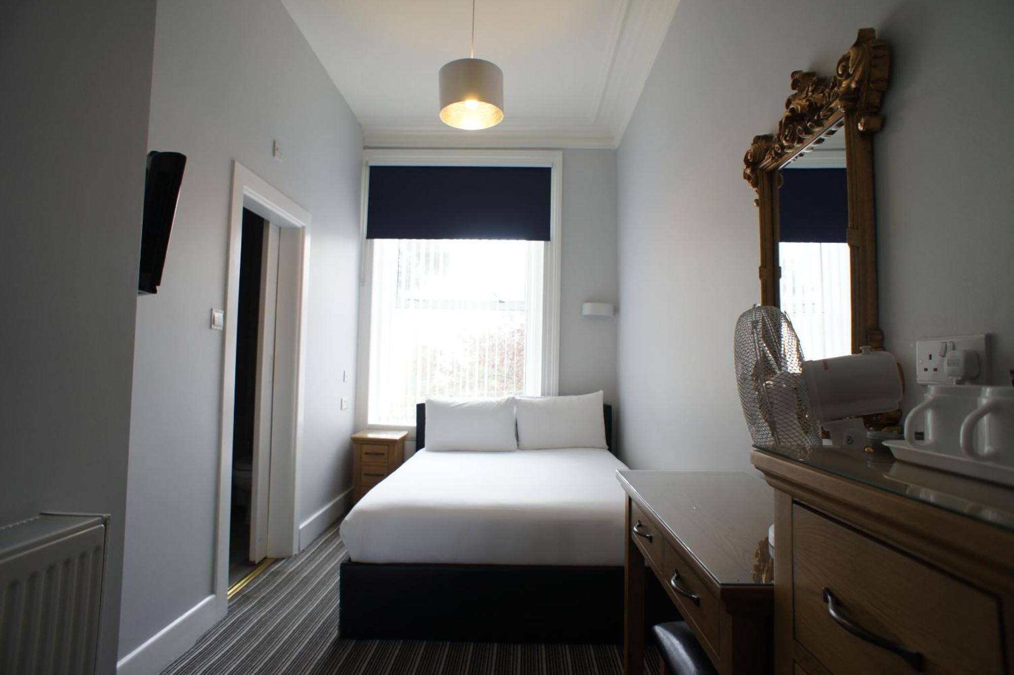 Applewood Hotel Борнмът Стая снимка