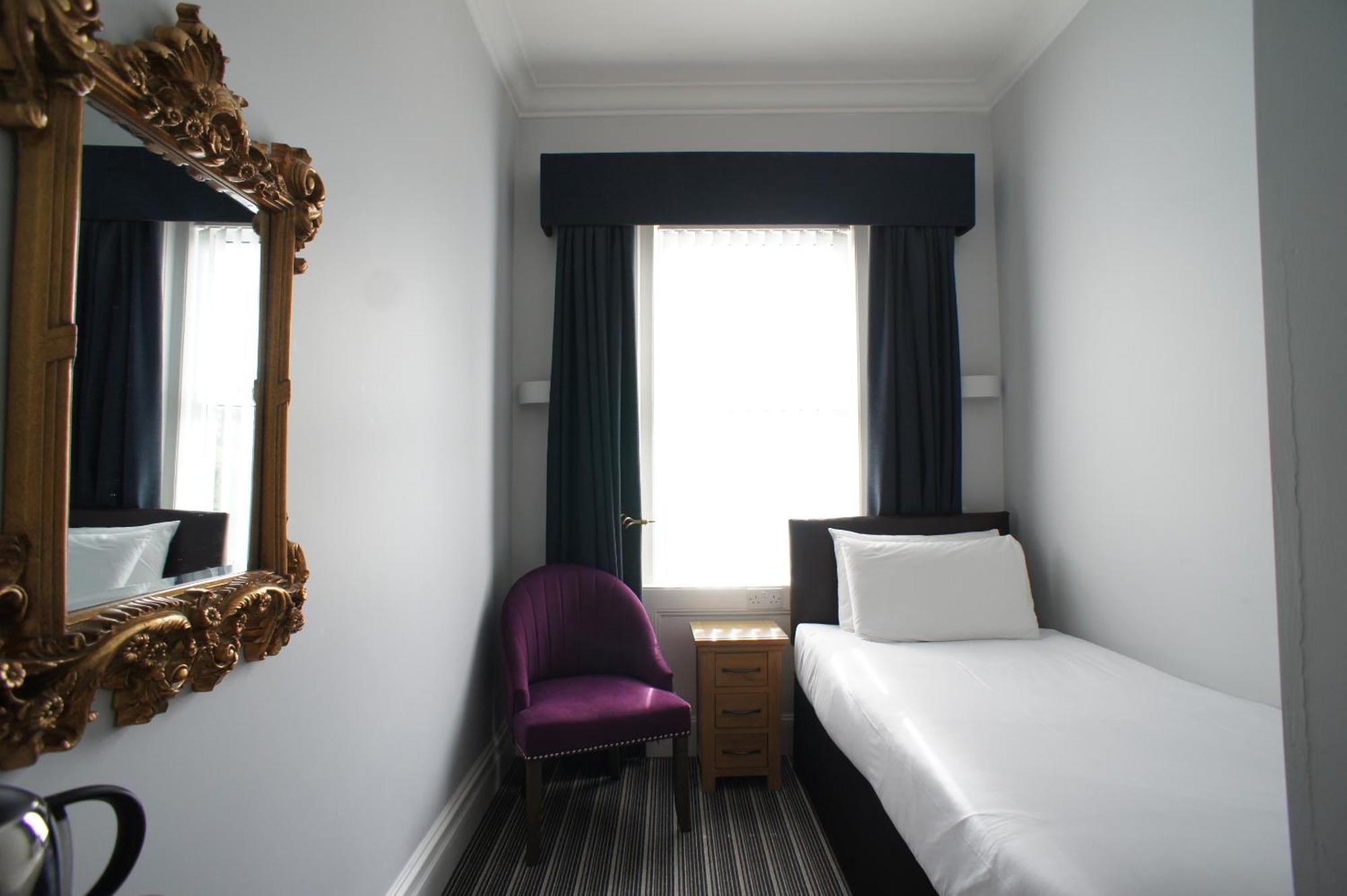 Applewood Hotel Борнмът Стая снимка