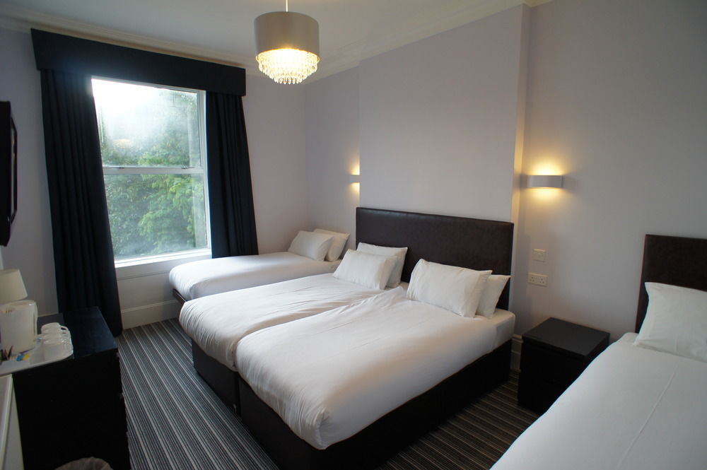 Applewood Hotel Борнмът Екстериор снимка