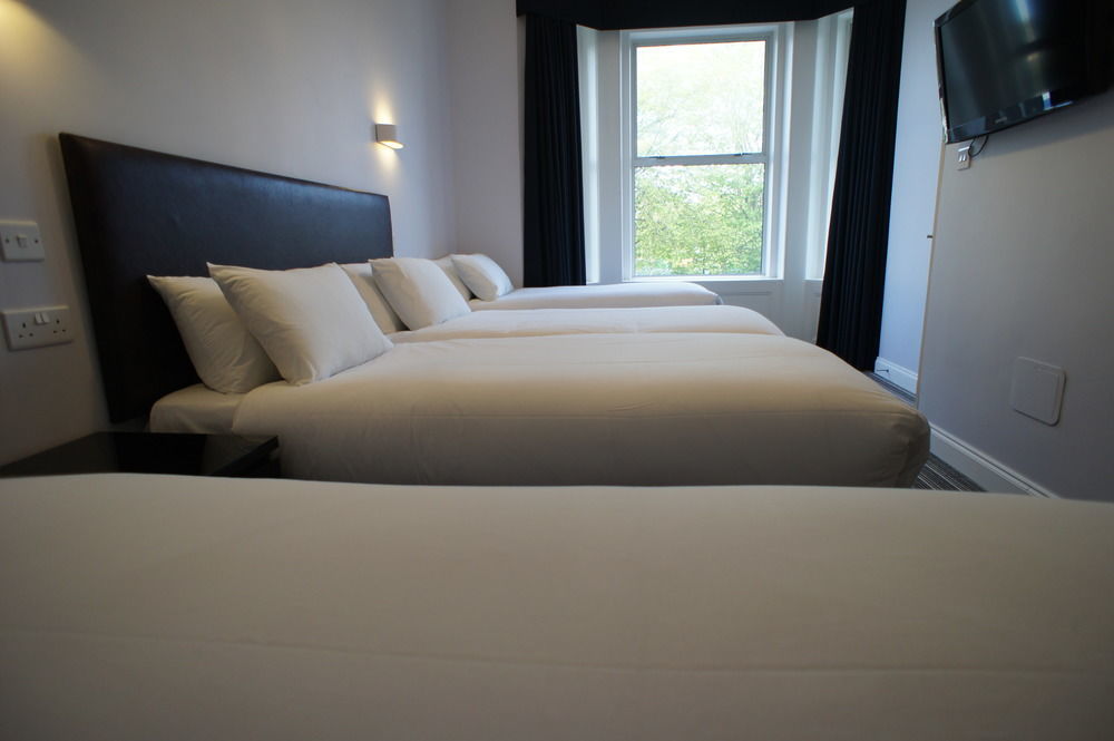 Applewood Hotel Борнмът Екстериор снимка