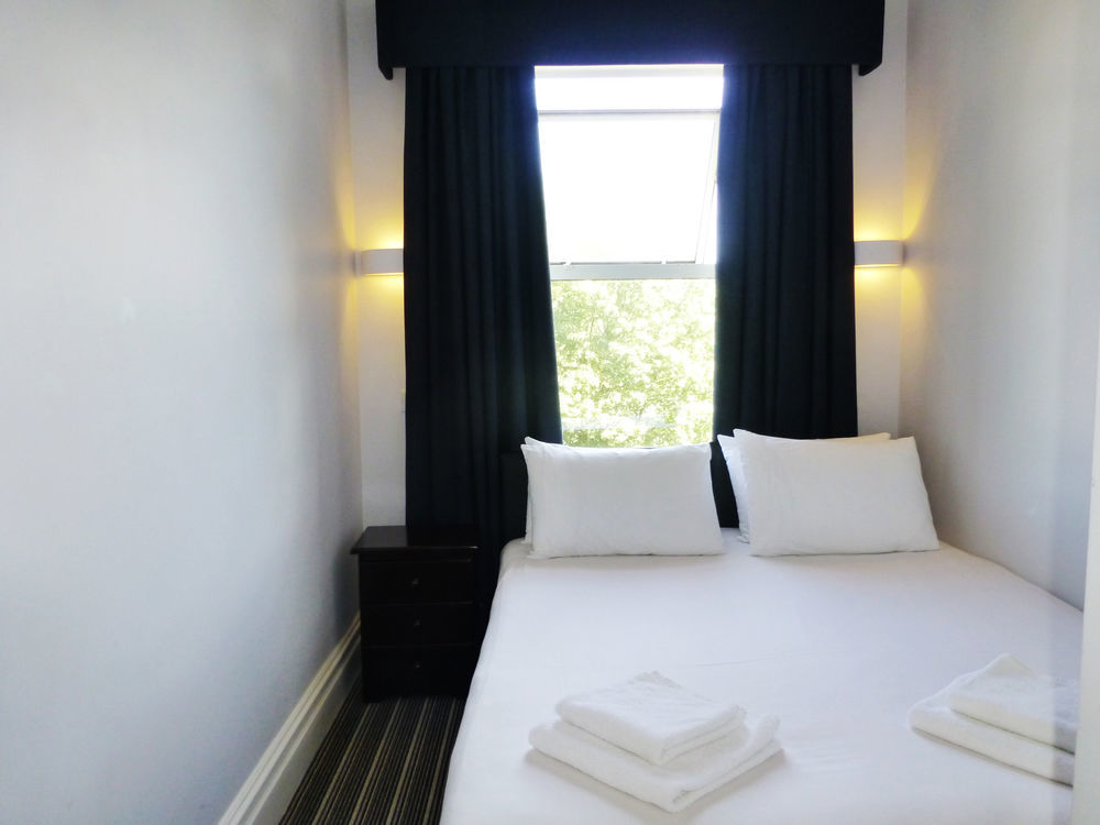 Applewood Hotel Борнмът Екстериор снимка
